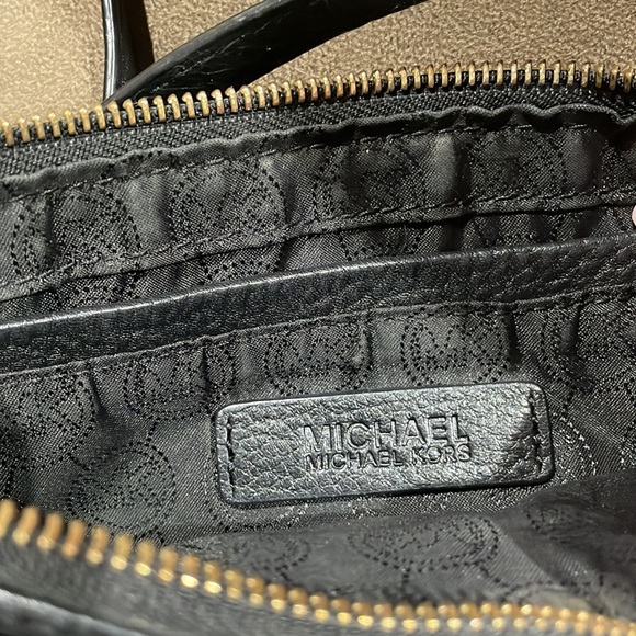 Black and gold leather large clutch - Picture 4 of 6